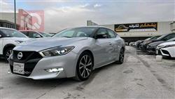Nissan Maxima